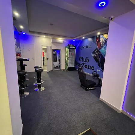 Club Playstation “warzone” Banjaluka Apartman *